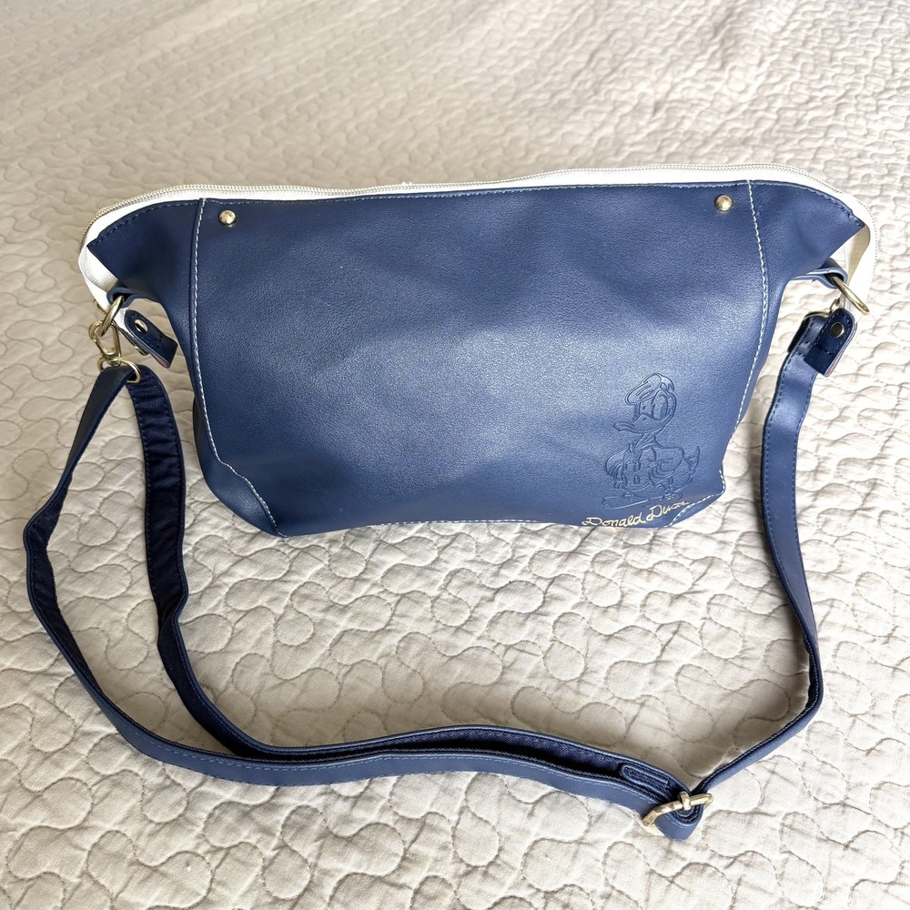 Disney Donald Duck Convertible Shoulder Crossbody Bag Navy Faux Leather Purse - Picture 5 of 16